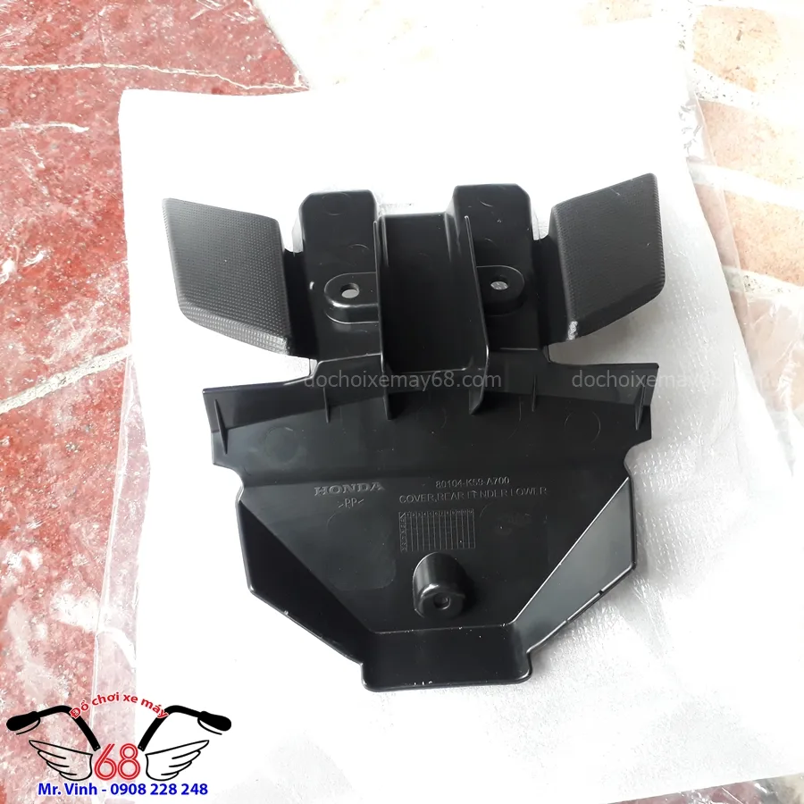 Yếm cánh chim dưới để biển số Vario 2018